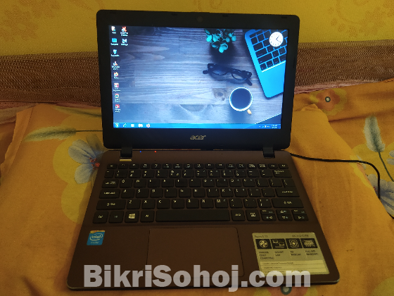 Acer aspire E 11